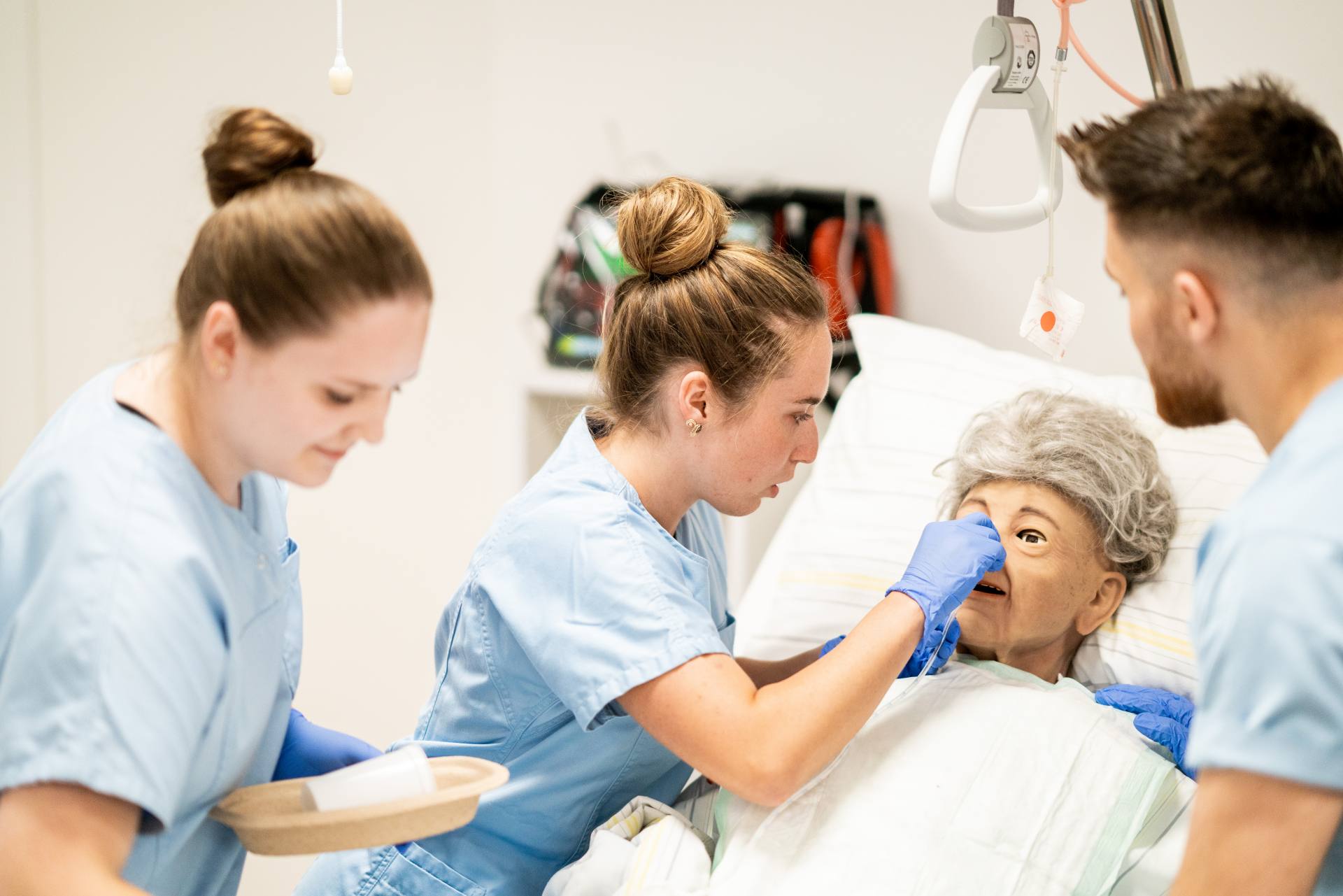 Bachelor-Pflegestudium an der Fachhochschule Salzburg - fh-pflege.at ...